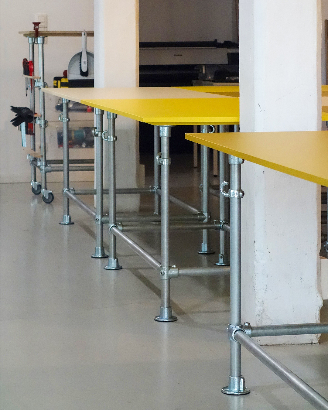 Vue latérale tables