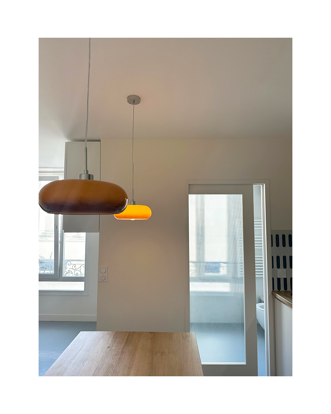 Suspensions et porte vitrée